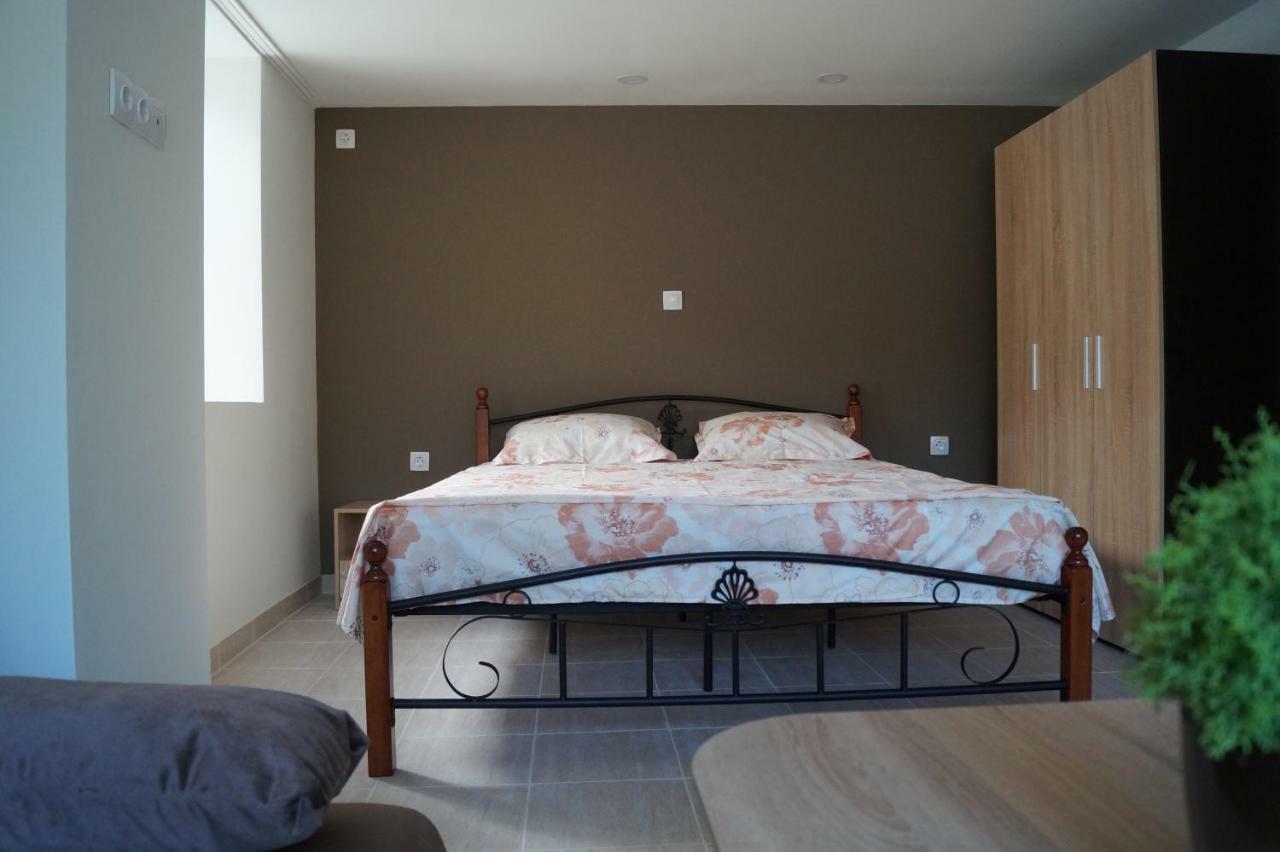 Guest House Di Mare Obzor Exterior photo