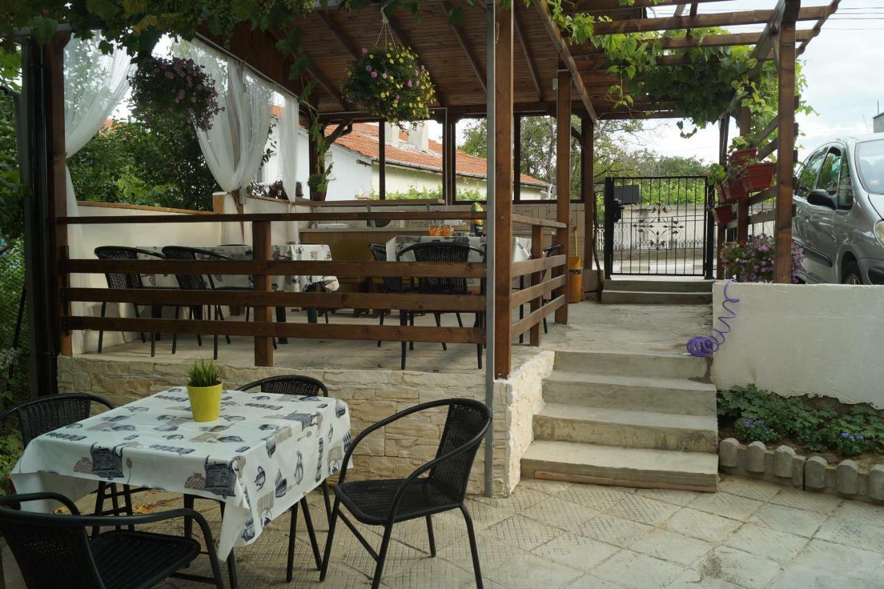 Guest House Di Mare Obzor Exterior photo